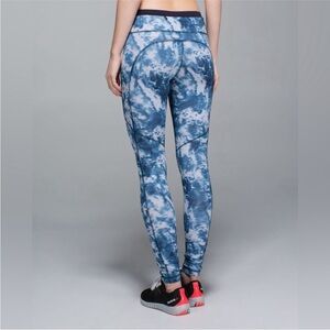 lululemon athletica Cloudy Blue Leggings
